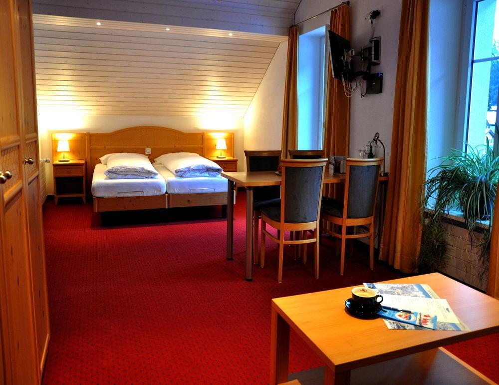 Hotel Ladina Бергюн Экстерьер фото